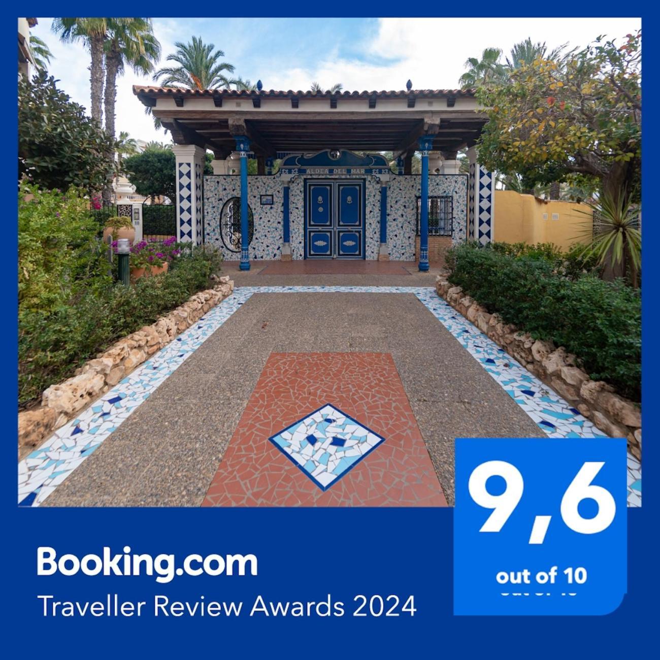 The Best House! Large Terrace Beach And Bars! Traveller Awards 2024-2025 Торевиеха Екстериор снимка